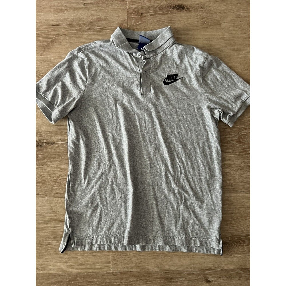 Nike Polo Shirt Medium Grey Short Sleeve Golfing Lightweight Casual Swoosh Mens
